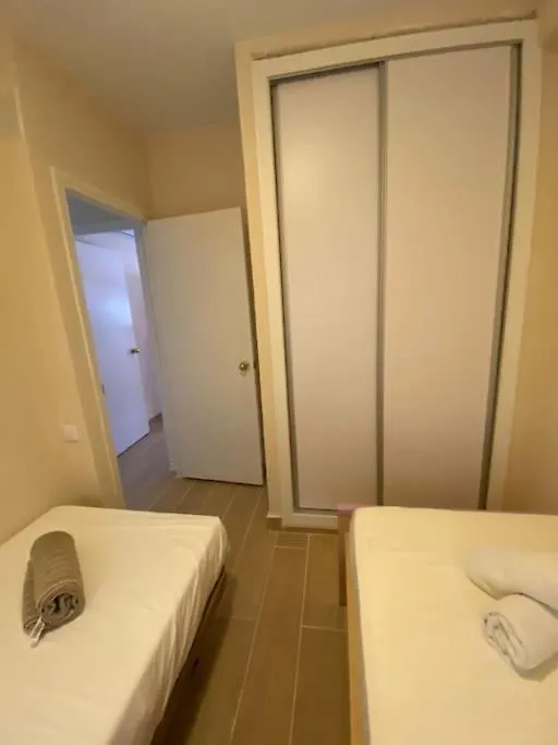 Apartament Delfin Avenida Ha Kadyks